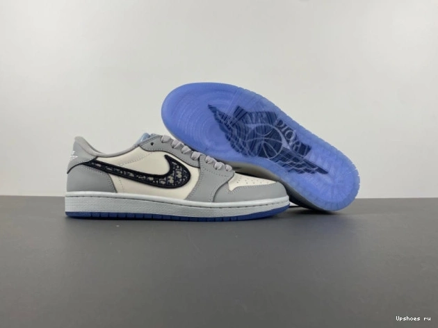 1 Low CV0343-100 Air Dior  Jordan x  0818